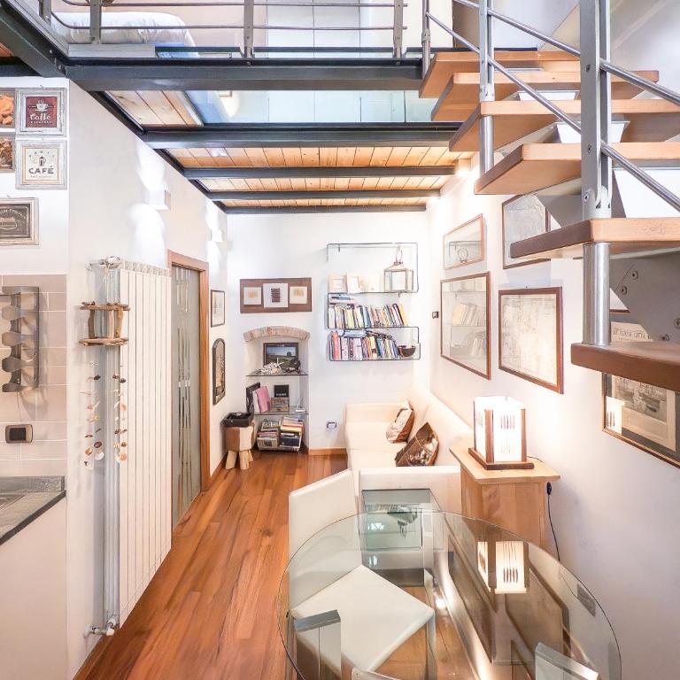 Charming Apartment in the Navigli District - 4 people - Appartamentino su 2 Livelli - 27