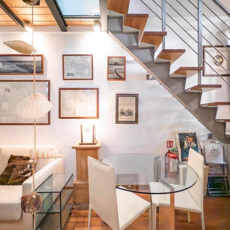 Charming Apartment in the Navigli District - 4 people - Appartamentino su 2 Livelli - 12