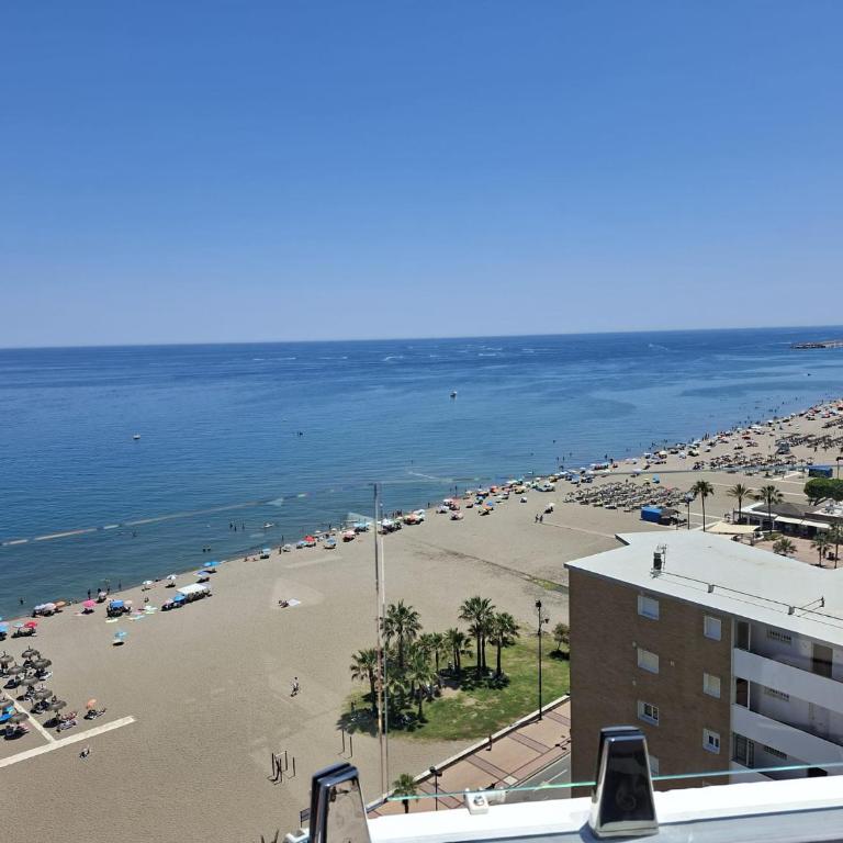 Ref 286 Apartamento en primera línea de playa con vistas al mar piscina y preciosa terraza soleada - Apartamento con vistas al mar - 41
