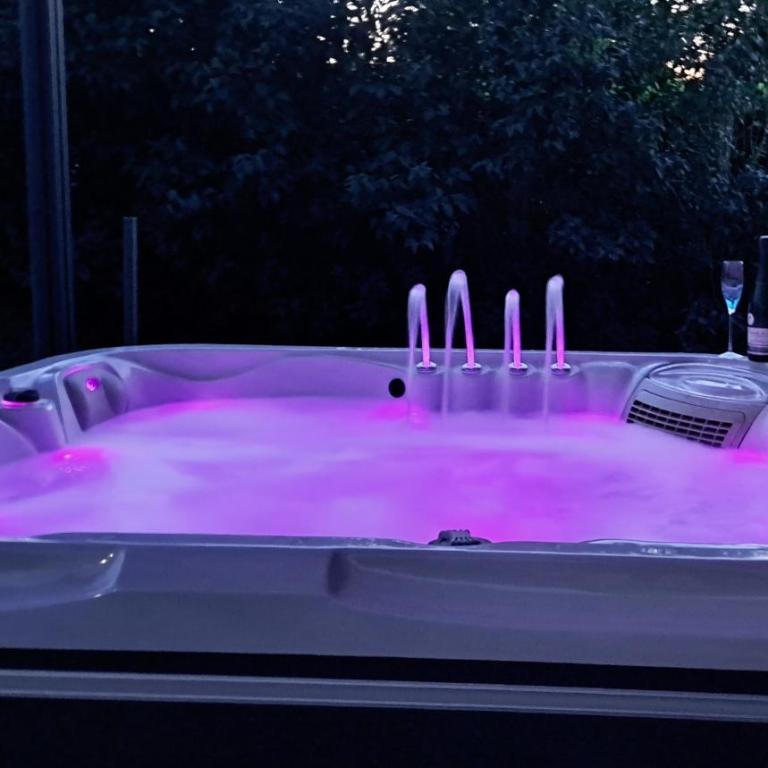 Havre de paix en Drôme villa moderne climatisée - jacuzzi "la maison d'à côté" prestations de qualité - Villa 2 Chambres - 1