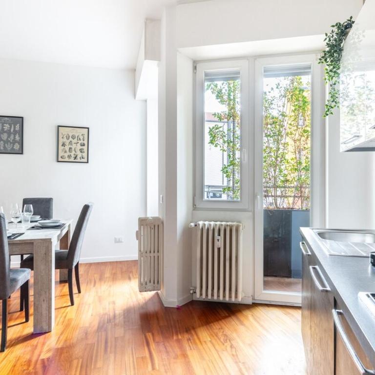 Central Station-Duomo - 2 Bedrooms & 2 Terrace - Appartamento con 2 Camere da Letto e Balcone - 2