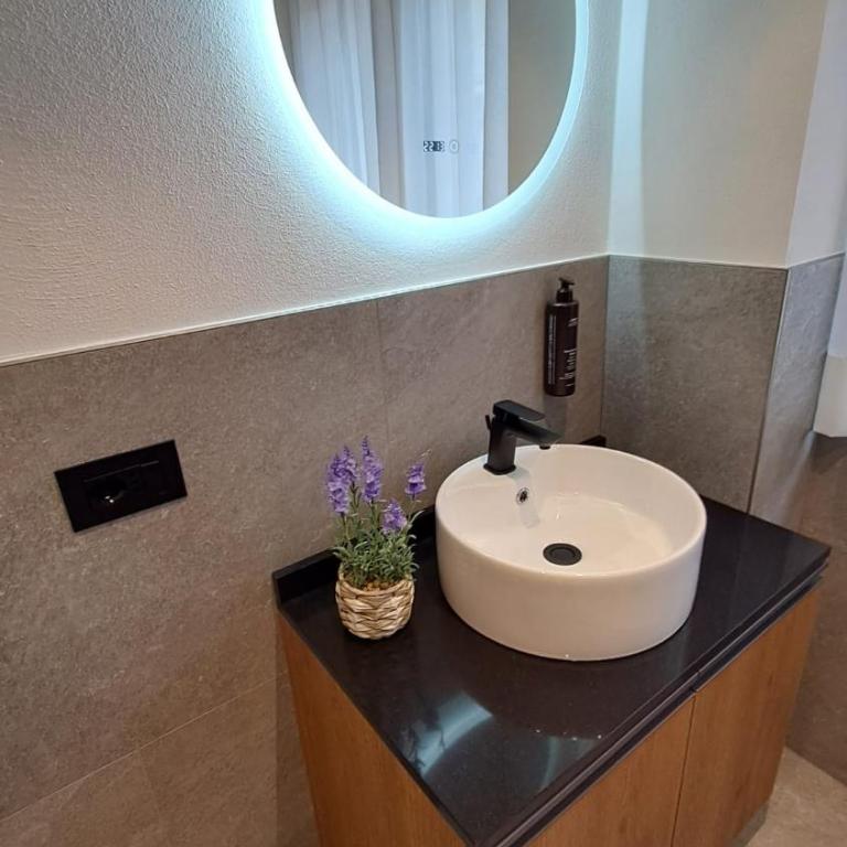 MOUNTAIN SUITE Hotel - Suite mit Terrasse - 11