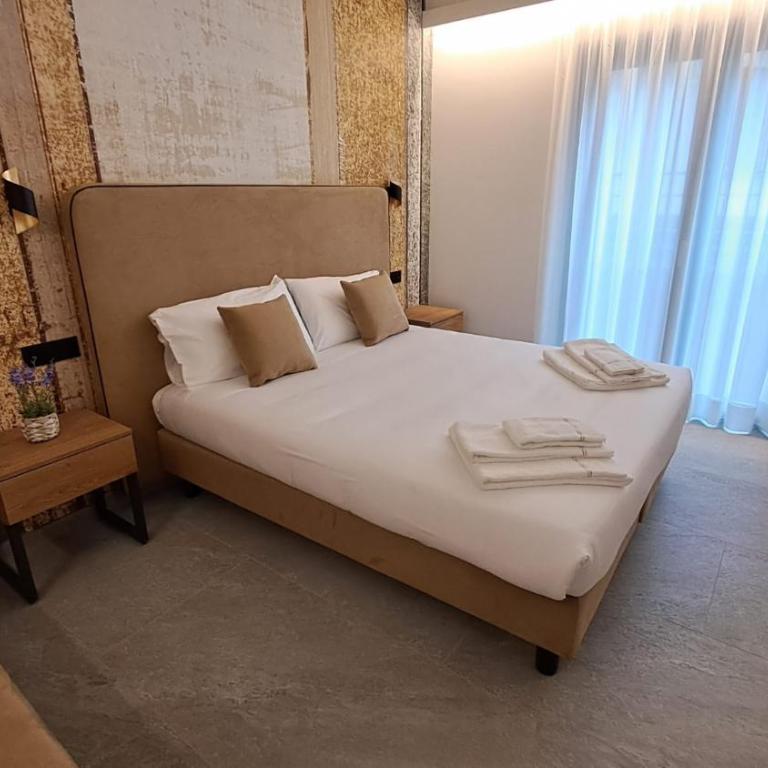 MOUNTAIN SUITE Hotel - Classic Dreibettzimmer - 16