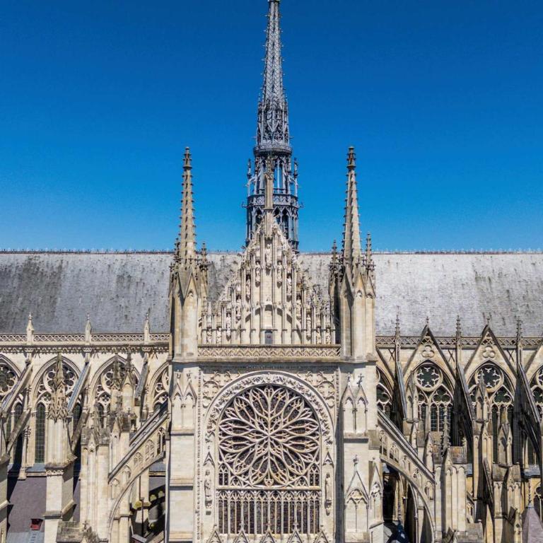 Le Cormont - Cathedral view City centre Comfort - Appartamento - 17