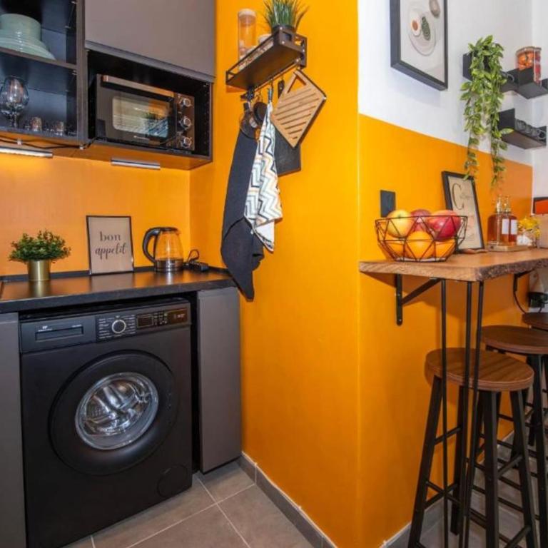Charmant T2 cosy au cœur dAntibes proche vieille ville & plages - Appartement - 5