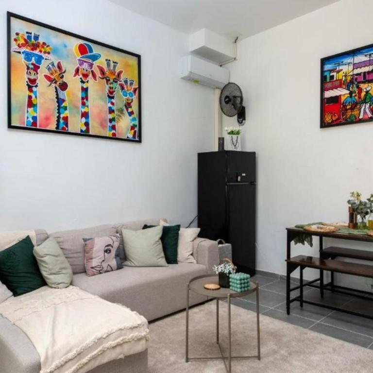 Charmant T2 cosy au cœur dAntibes proche vieille ville & plages - Appartement - 6