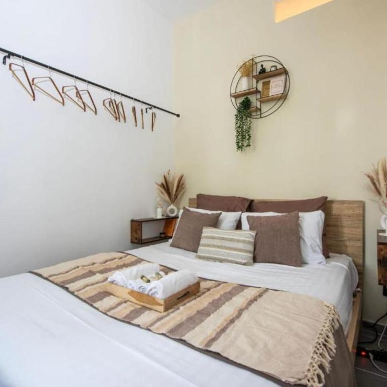 Charmant T2 cosy au cœur dAntibes proche vieille ville & plages - Appartement - 8