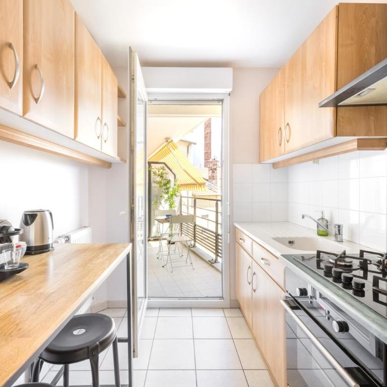BnGo l Le Cocon Paisible PartDieu l Terrasse, 4p, 1ch, proche Gare PartDieu - Appartamento con 1 Camera da Letto - 4