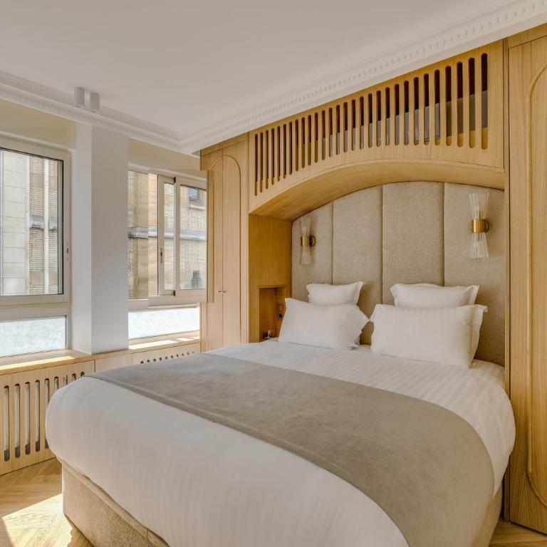 Pick A Flat's Apartement in Champs Elysées - Avenue Marceau - Two-Bedroom Apartment - 10
