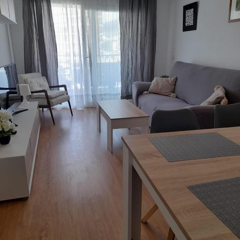 Isabel Manoja 20 - Appartamento con 2 Camere da Letto - 2