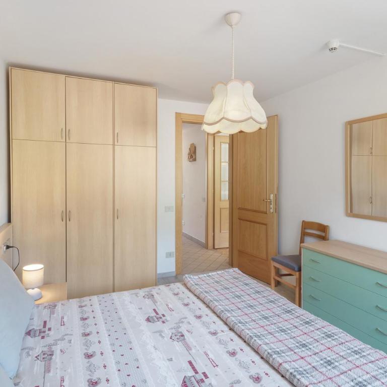 Appartamenti Lella - Appartamento Deluxe con 2 Camere da Letto e Vista Giardino - 10