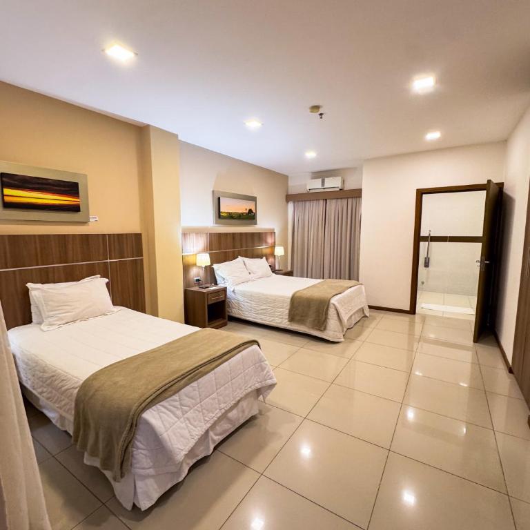 Bella Vista Hotel - Encarnación - Queen Room with Two Queen Beds - Disability Access - 7