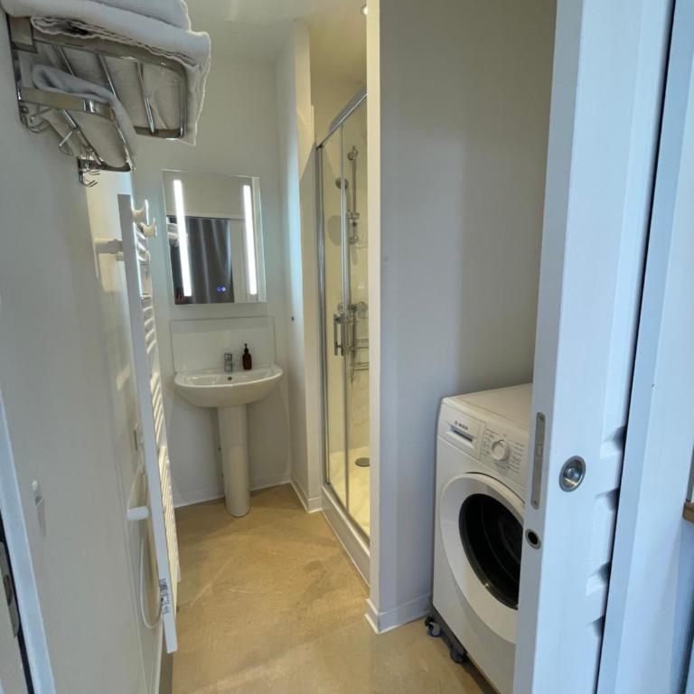 Appartements boutique dans un hôtel particulier rénové Centre & gare Parking privé Villa Vermillon Galerie - Apartamento Deluxe de 1 dormitorio - 14