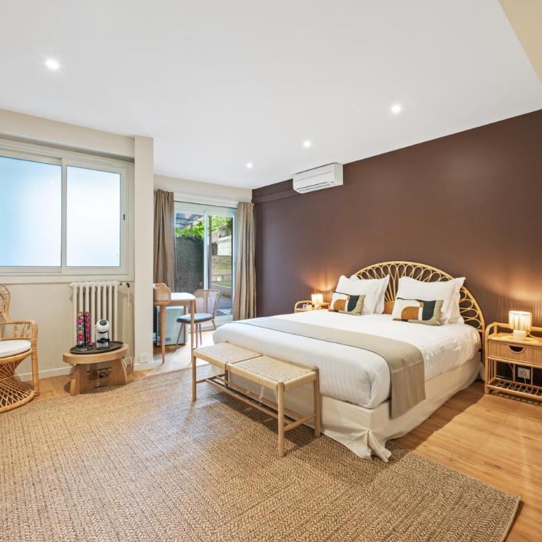 Hôtel Comté de Nice - Chambre Lit King-Size - 1