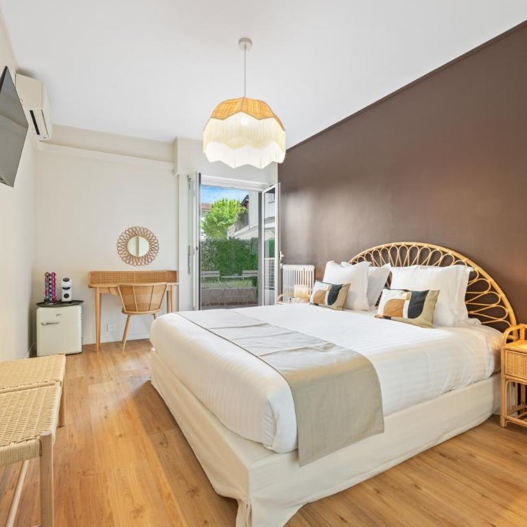 Hôtel Comté de Nice - Chambre Lit King-Size - 6