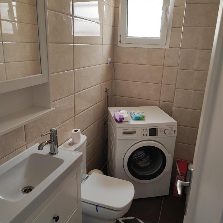 Exelsior - Two-Bedroom Deluxe Apartment with Ocean View - 12