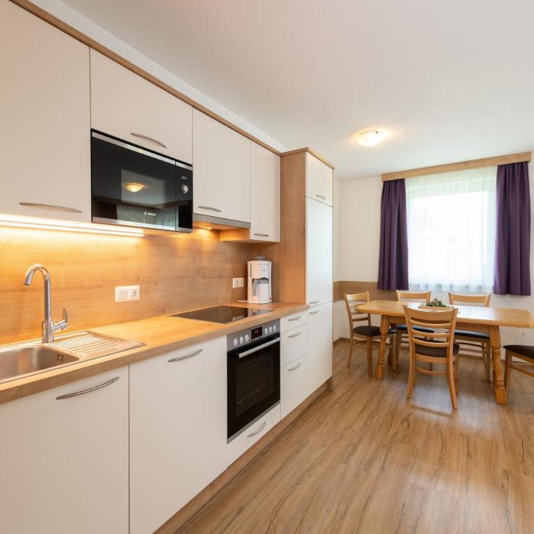 Gästehaus Egger Appartement 105-4 - Appartamento Deluxe con 2 Camere da Letto e Vista Giardino - 3