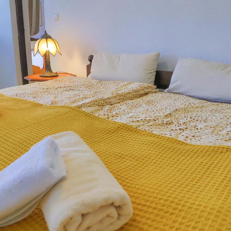 Apartman MOST - Three-Bedroom Apartment with Balcony - 14