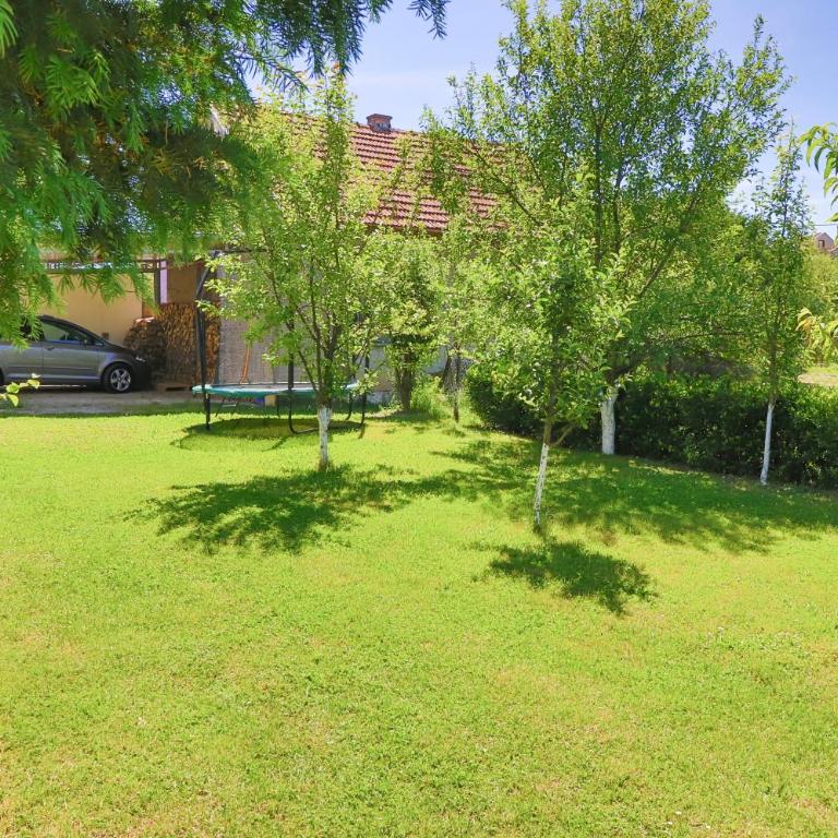 Apartman MOST - Three-Bedroom Apartment with Balcony - 27