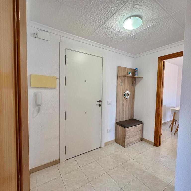 Apartamento en Peñíscola con terraza, piscina y vistas al mar, Zona Papa Luna - Apartamento de 2 dormitorios - 4
