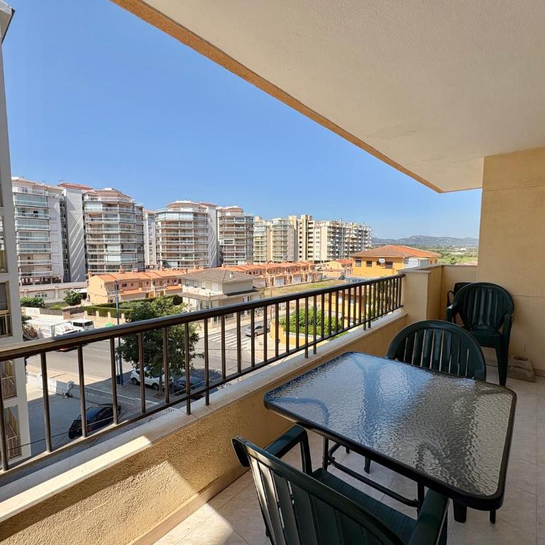 Apartamento en Peñíscola con terraza, piscina y vistas al mar, Zona Papa Luna - Apartamento de 2 dormitorios - 8