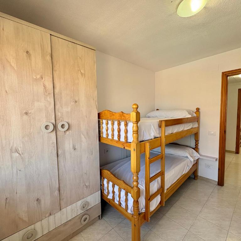 Apartamento en Peñíscola con terraza, piscina y vistas al mar, Zona Papa Luna - Apartamento de 2 dormitorios - 16