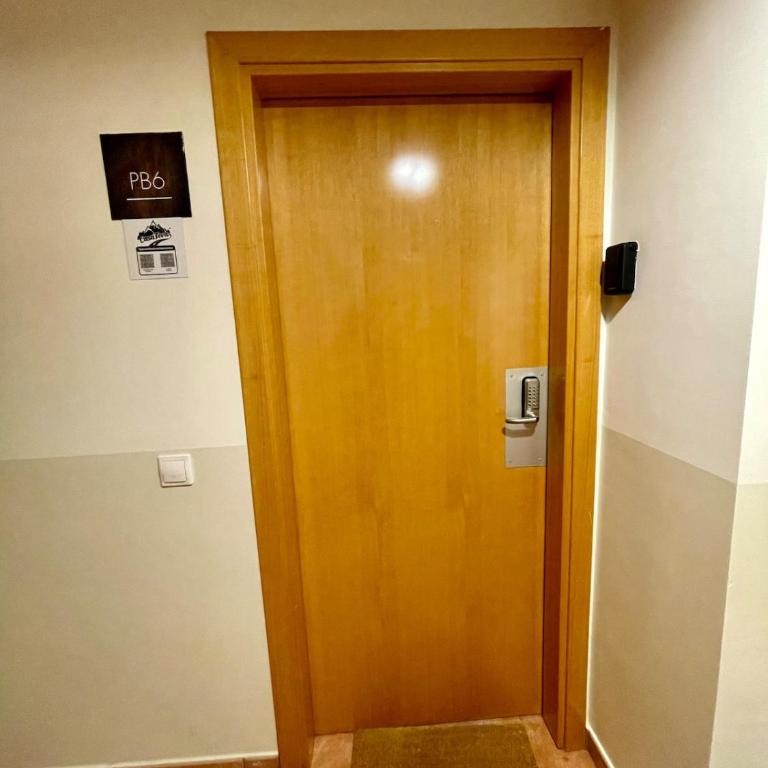 APARTAMENTO CANILLO Wifi-Parquing free-Terraza HUT1-5213 - Apartamento de 1 dormitorio - 19