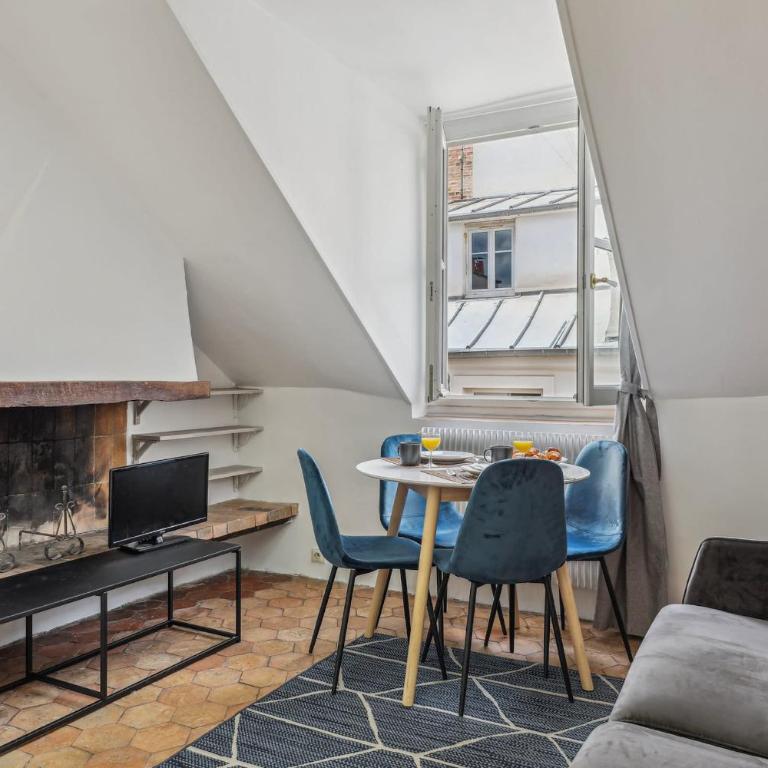 BnBNova - 1BR - Heart of Latin Quarter - Apartment - 7