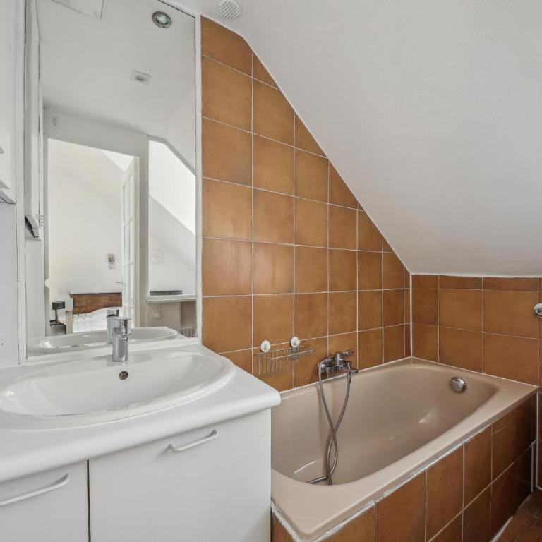 BnBNova - 1BR - Heart of Latin Quarter - Apartment - 18