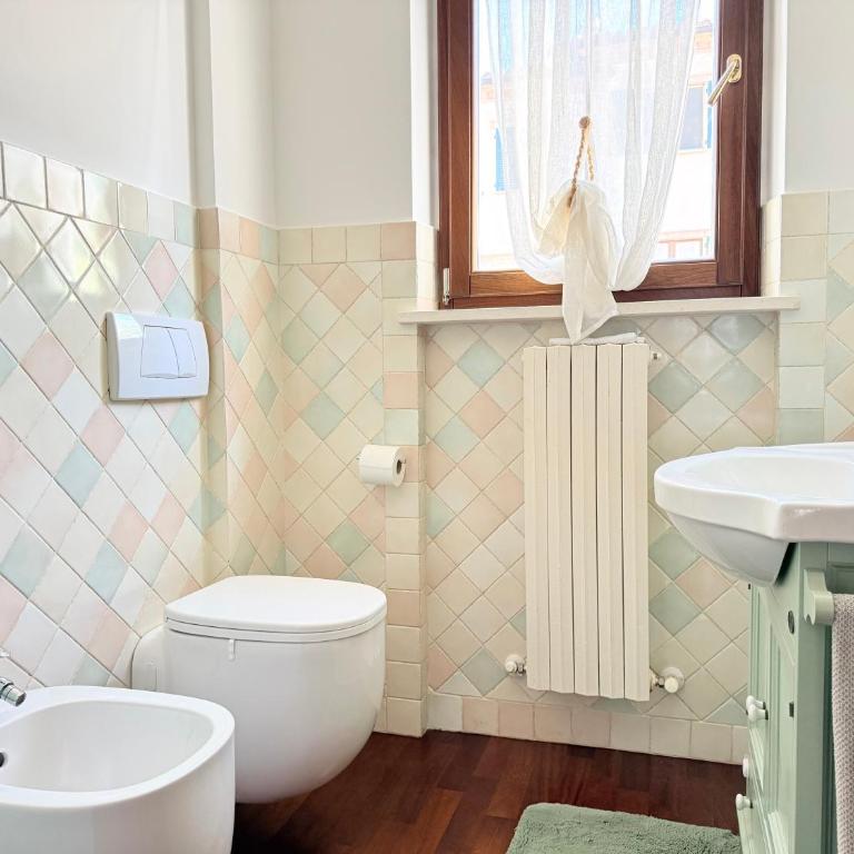 S370 - Sirolo, villetta con giardino e aria condizionata - Appartamento con 3 Camere da Letto - 13