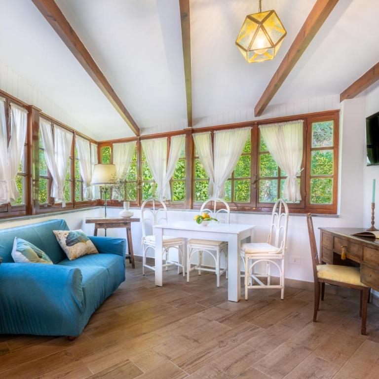 Francesca's Guesthouse - One-Bedroom House - 4