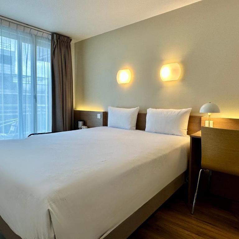 CAMPANILE PARIS 12 - Bercy Village - Chambre Exécutive - 1 Lit Double - 4