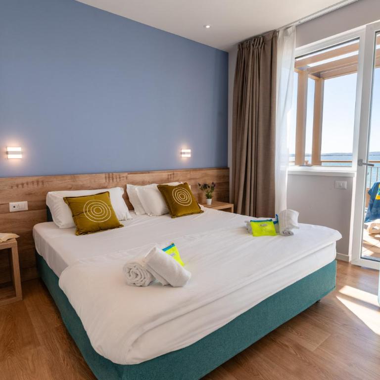 Club del Sole Le Palme Lazise Family Collection - Deluxe Two-Bedroom Apartment - Lakefront - 7