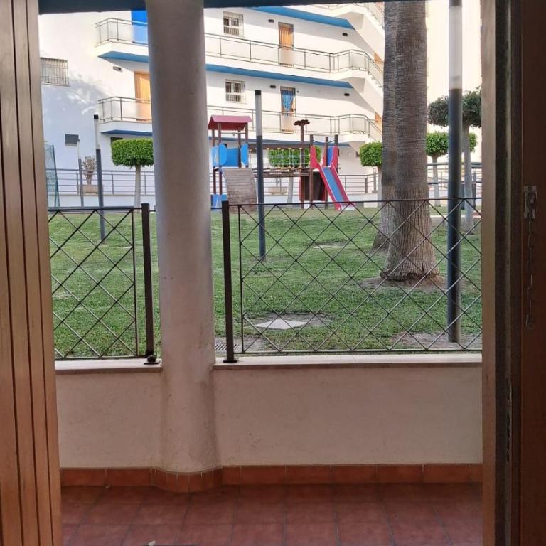 Cozy apartment in Torrox Costa, next to the beach - One-Bedroom Apartment - 5