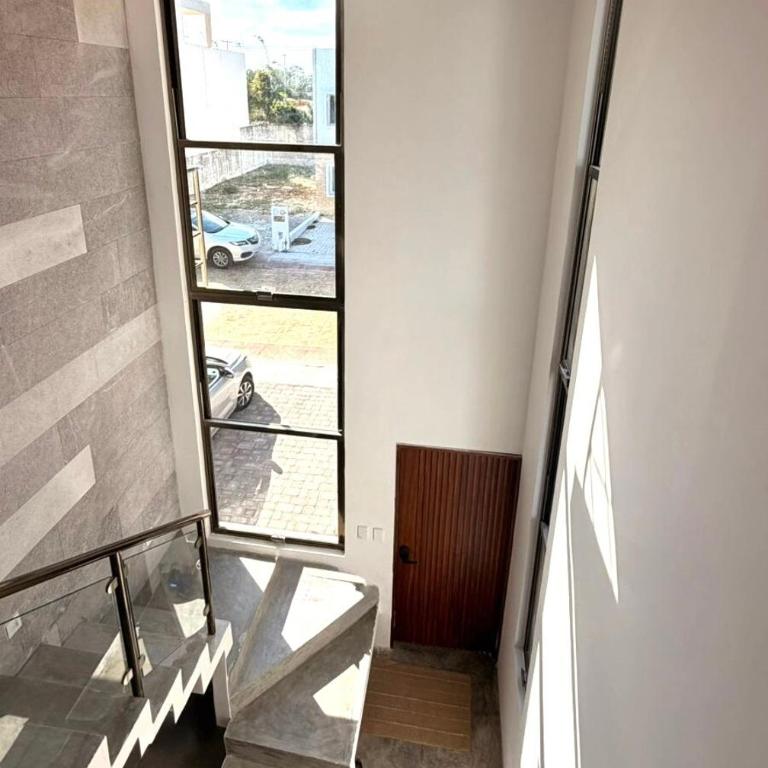 Explore Modern Villa - Gated - Peaceful - Pool - Villa mit 3 Schlafzimmern - 3
