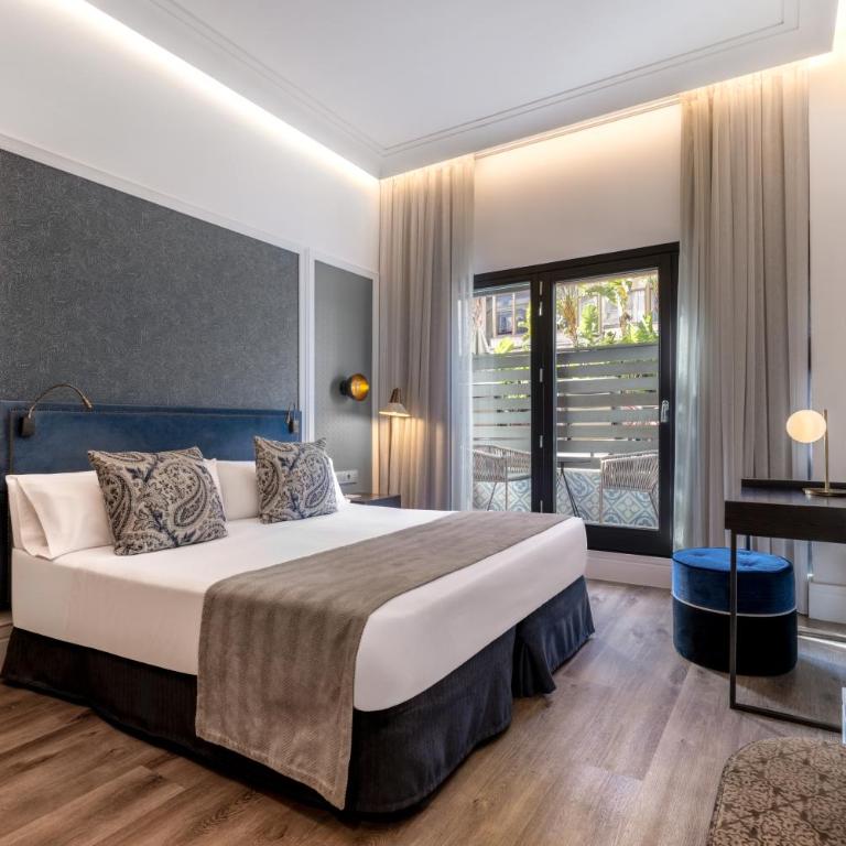 Catalonia Plaza Catalunya - Habitación Premium con Terraza - 1