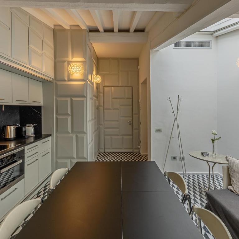 Rebecca Suite Florence - Appartamento con 2 Camere da Letto - 8
