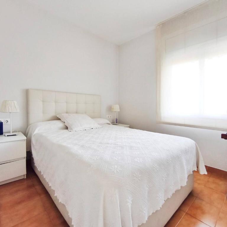 Mabel - Apartamento de 2 dormitorios con balcón - 2