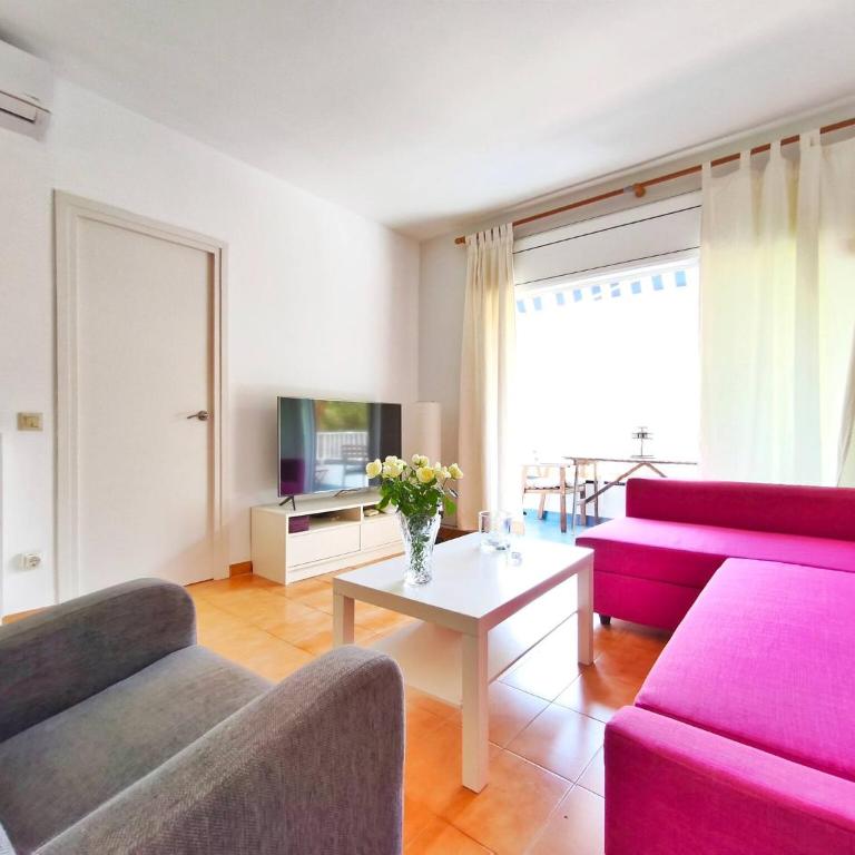 Mabel - Apartamento de 2 dormitorios con balcón - 1