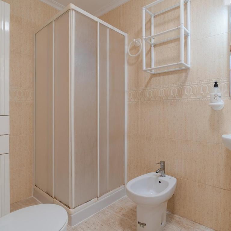 House near the beach, ideal for relaxing - Two-Bedroom Apartment - 32