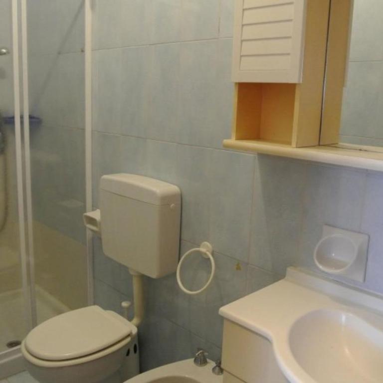 Central flat with covered terrace - Appartamento - 6