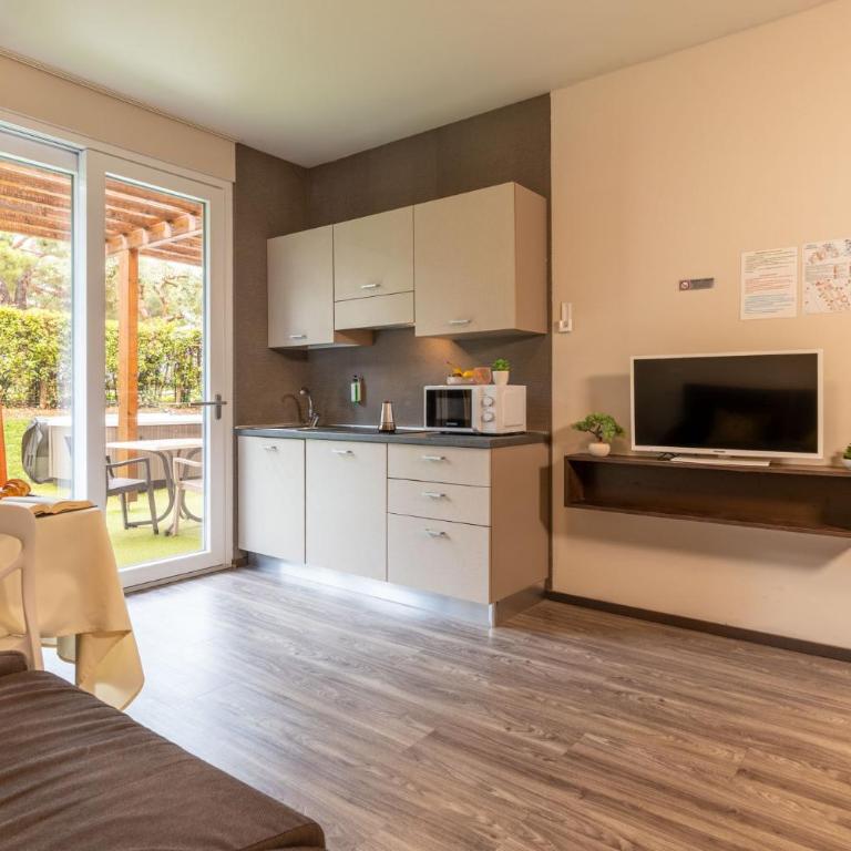 Club del Sole Le Palme Lazise Family Collection - One-Bedroom Superior Apartment - Pet not allowed - 1
