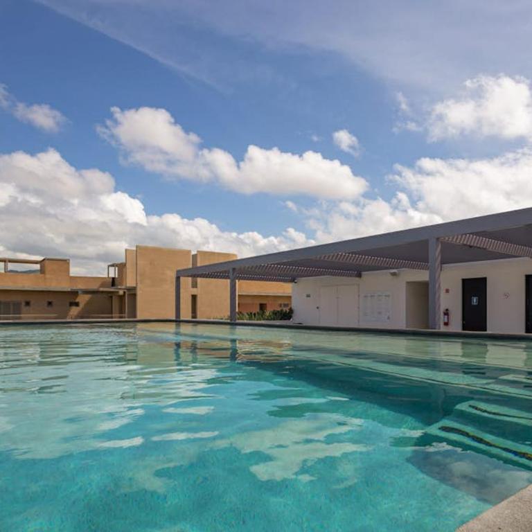 Family-Friendly oasis with pool and steps from Medano Beach - Ferienhaus - 2
