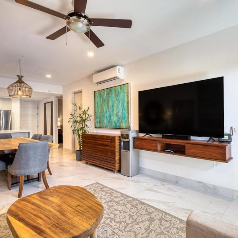 Family-Friendly oasis with pool and steps from Medano Beach - Casa - 5