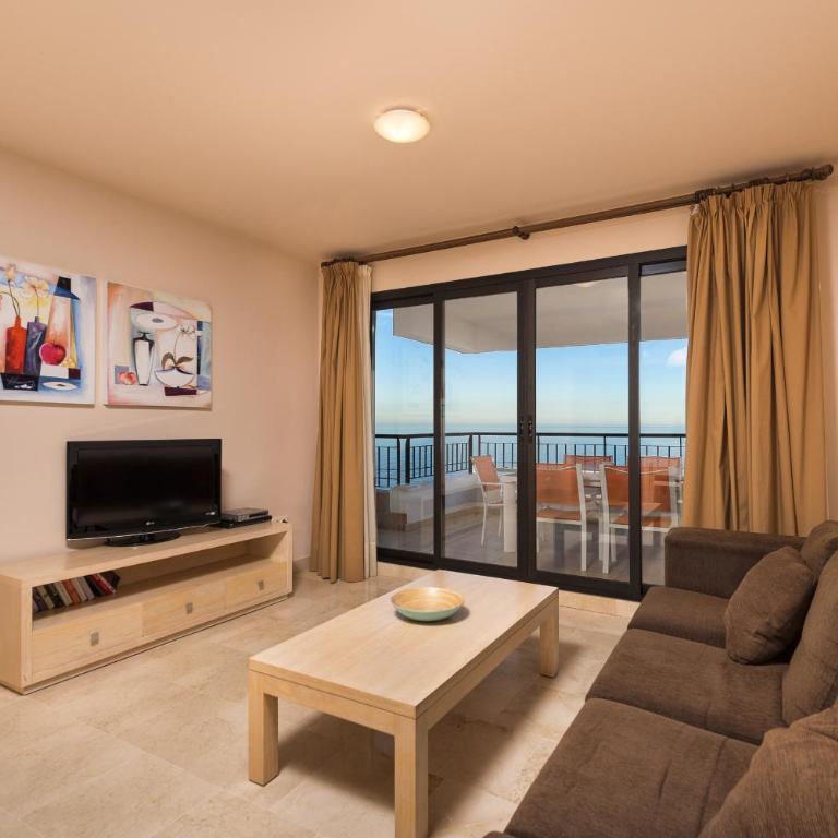 Apartamento de 2 dormitorios en Torrox Costa - Apartamento con terraza - 4