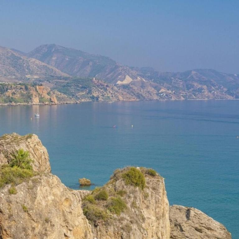 Apartamento con vistas al mar lateral en Torrox Costa - Apartamento con balcón - 16