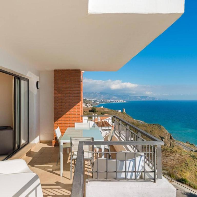 Precioso apartamento de 2 dormitorios con parking & WiFi - Apartment - 6
