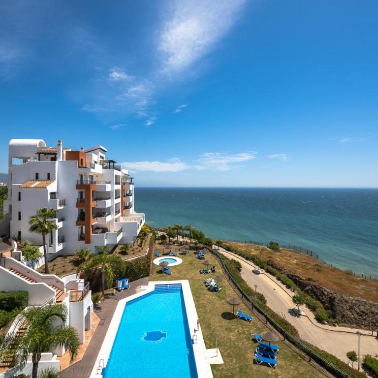 Precioso apartamento de 2 dormitorios con parking & WiFi - Apartment - 10