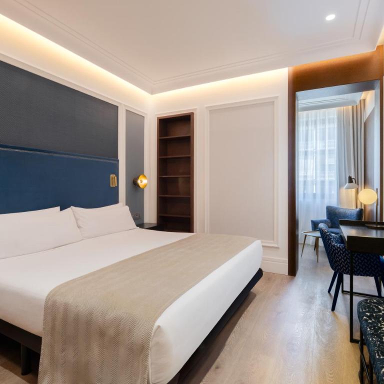 Catalonia Plaza Catalunya - Habitación Familiar Premium (2 adultos + 2 niños) - 1
