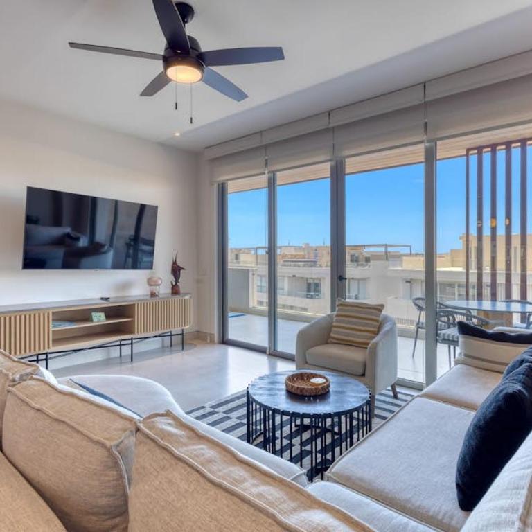 Elegant resort condo with heated pool, pickleball, gym & garden views - Vacation Home - 1